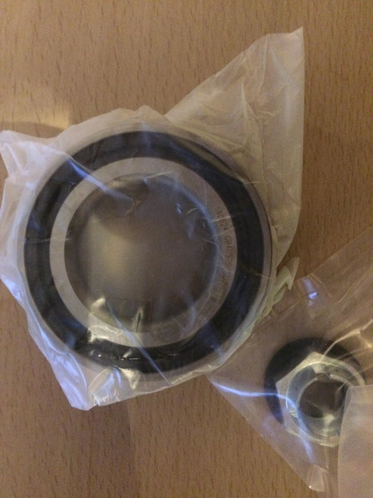 Solid Auto N137068 Front Wheel Bearing Kit