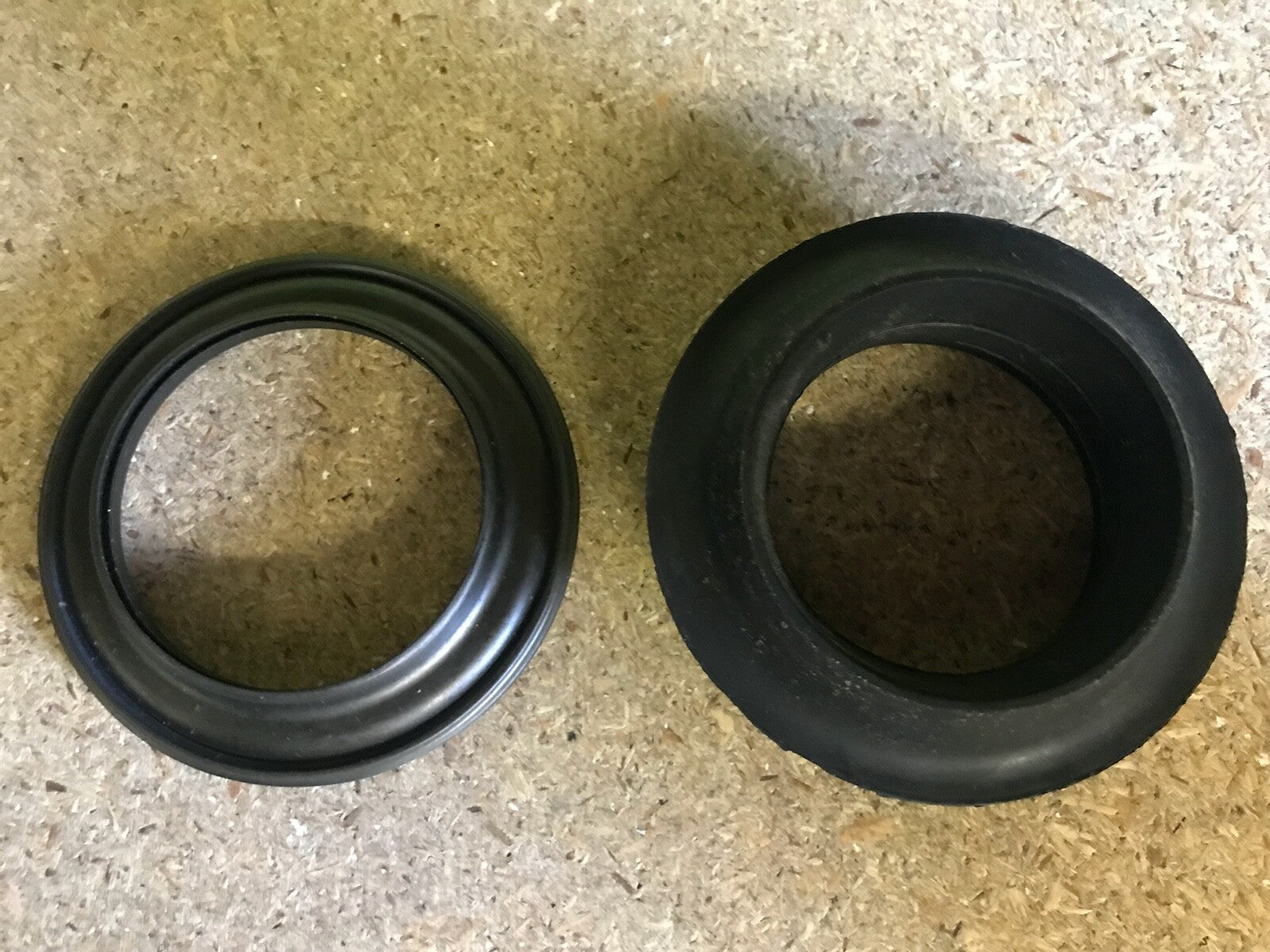 Monroe MK011 SM1900 Strut Mount fits Peugeot