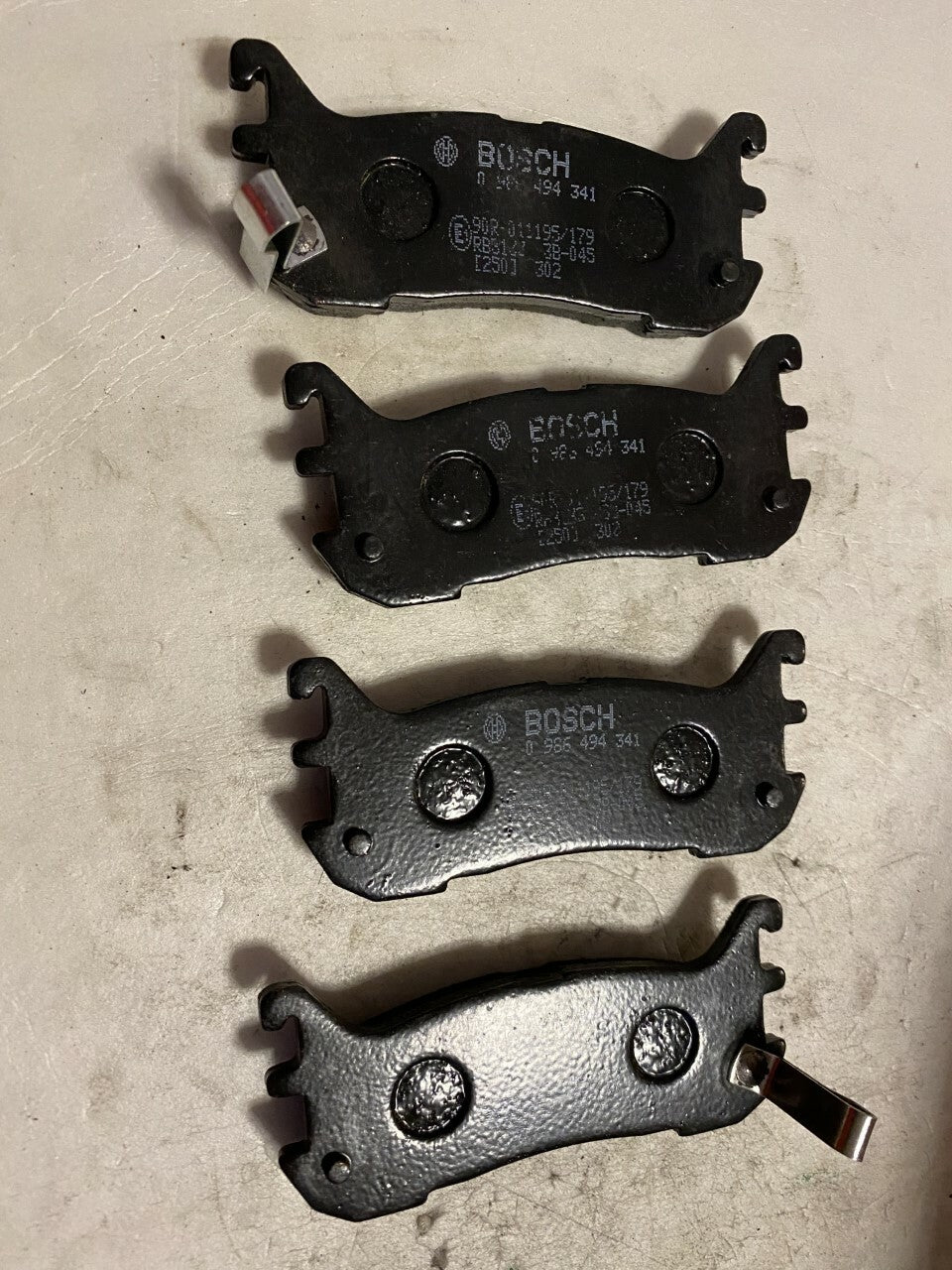 Bosch 0986494341 Rear Brake Pad Set fits Mazda