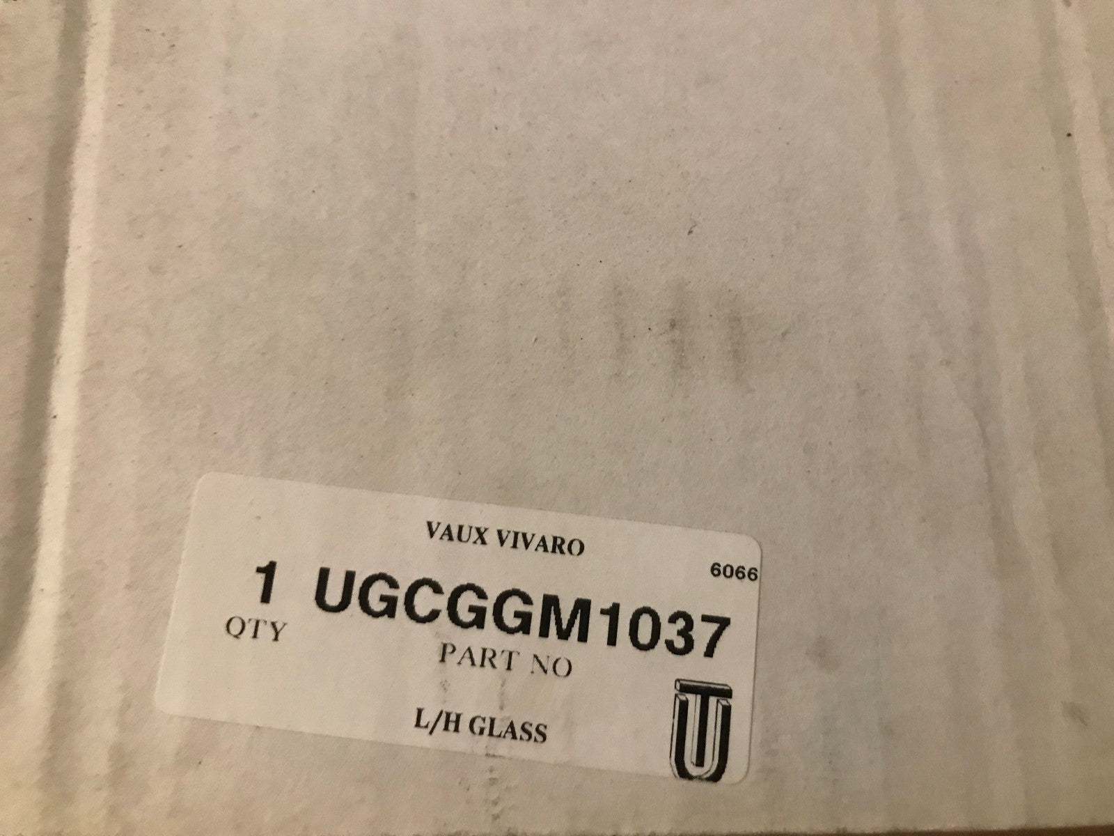 Left Hand Side Passenger Side Wing Mirror Glass Vauxhall Vivaro GGM1037