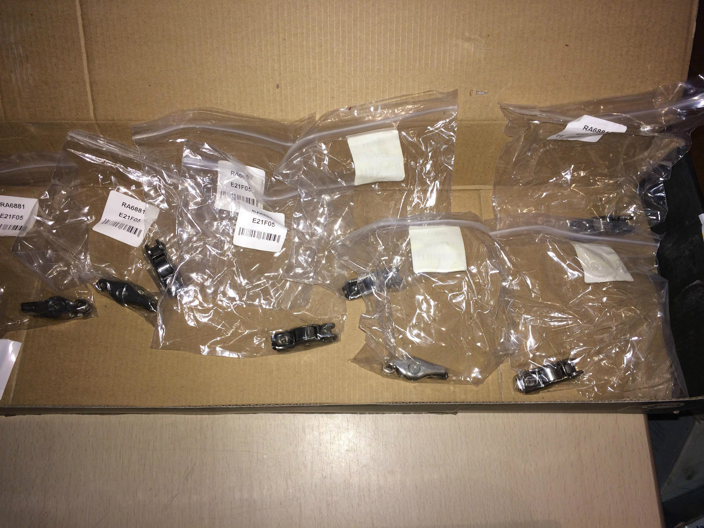 Exhaust Camshaft Kit for Audi Seat Skoda VW 2.0 TDi Quattro Allroad CS9612K NEW