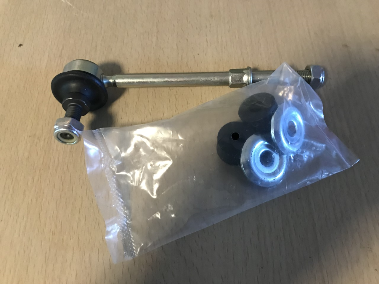 First Line FDL6420 Front Stabilizer Link Drop Link Arm Nissan Primera 1990-1996 