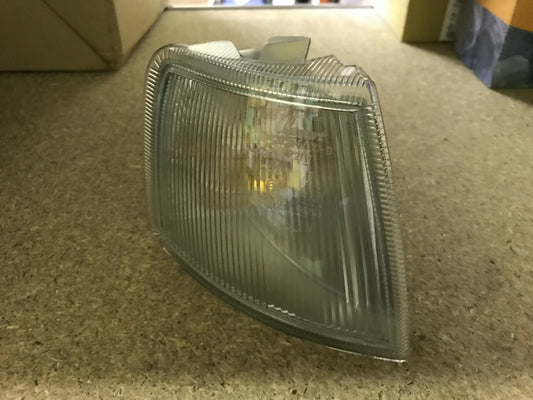 507649-4 Front Off Side Right Hand Indicator Lamp Vauxhall Vectra B 