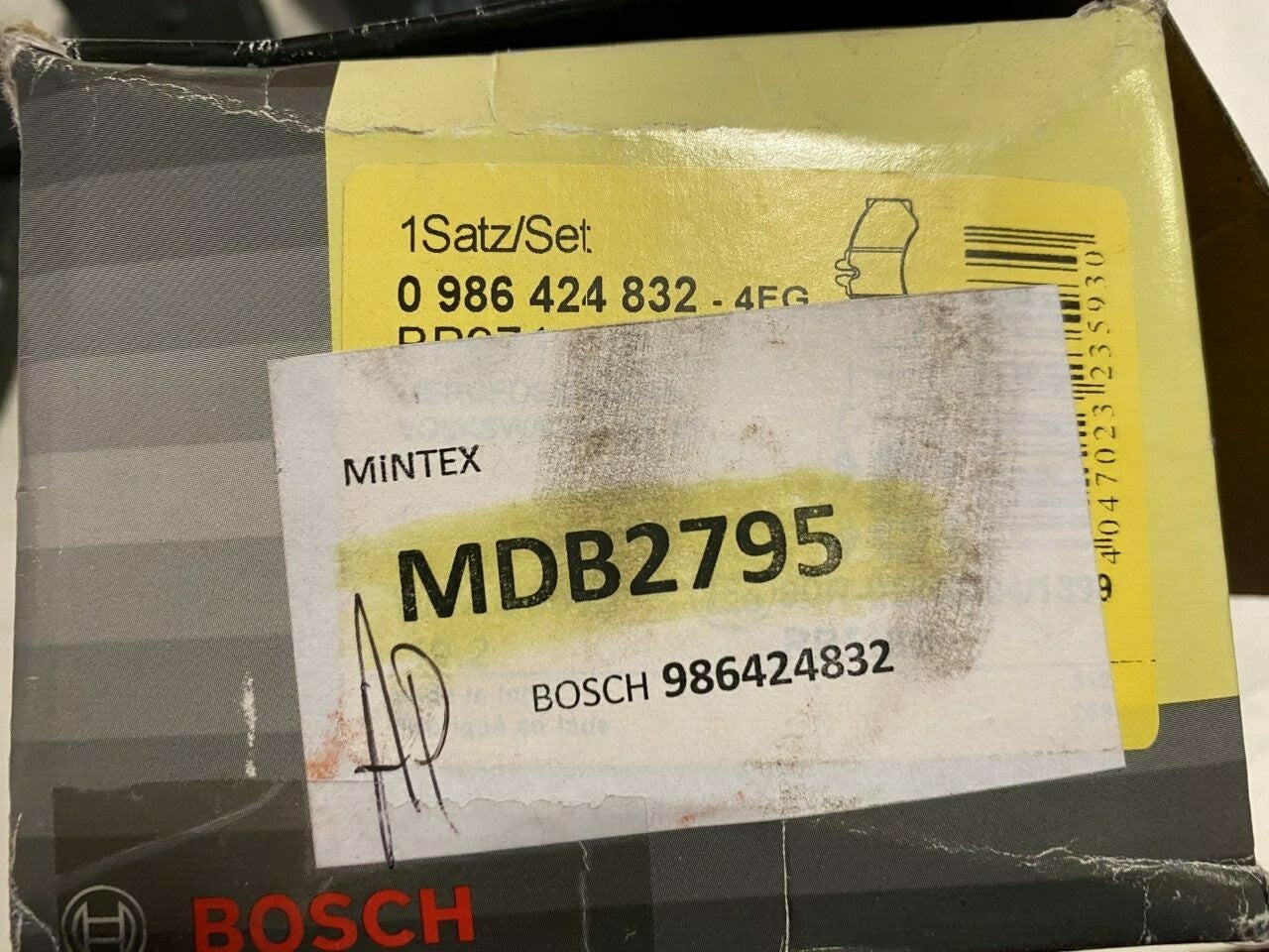 Bosch 0986424832 Brake Pad Set fits Mercedes VW Volvo Volkswagon