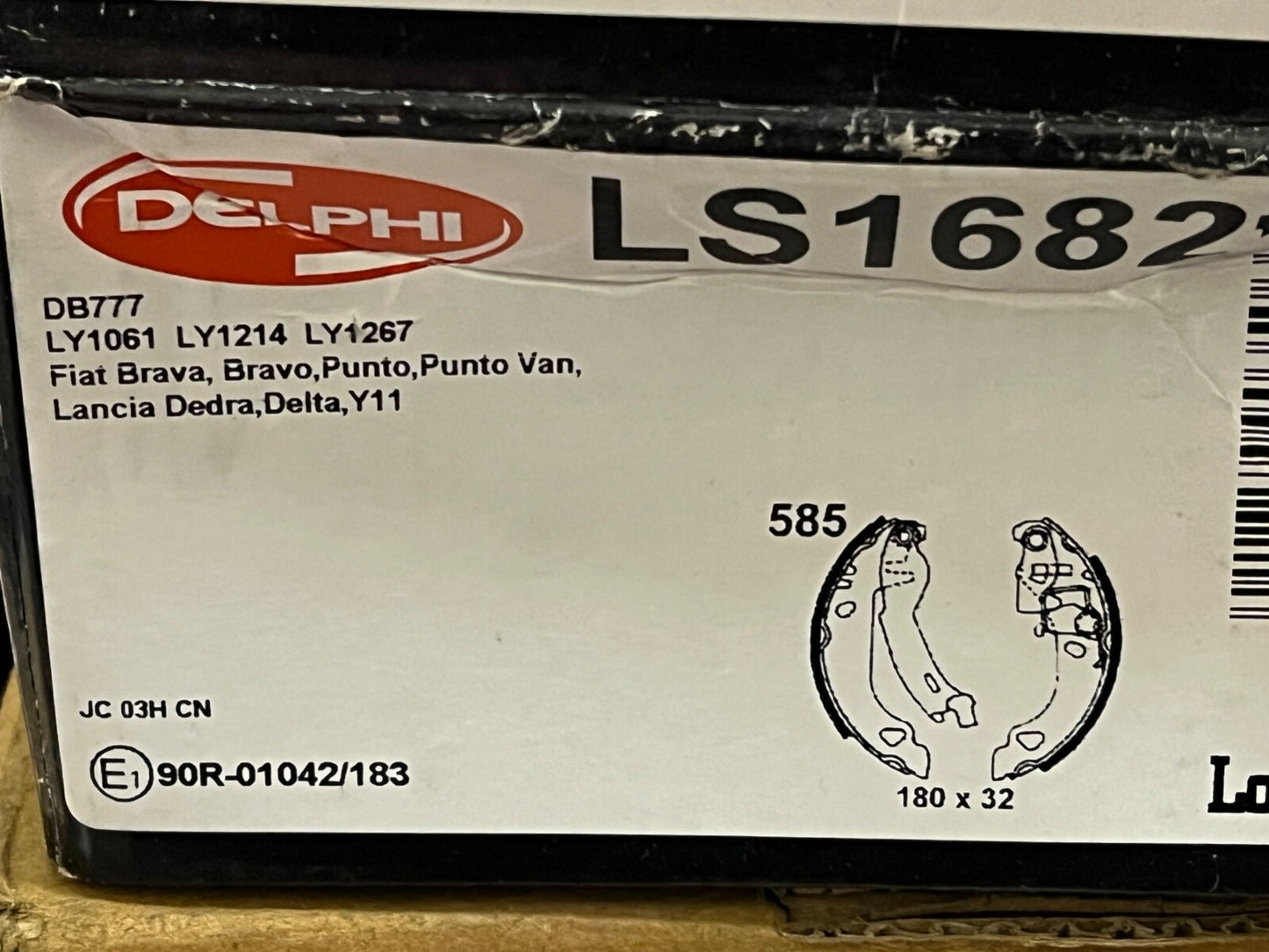 Delphi LS1682 Rear Brake Shoe Set fits Fiat Lancia