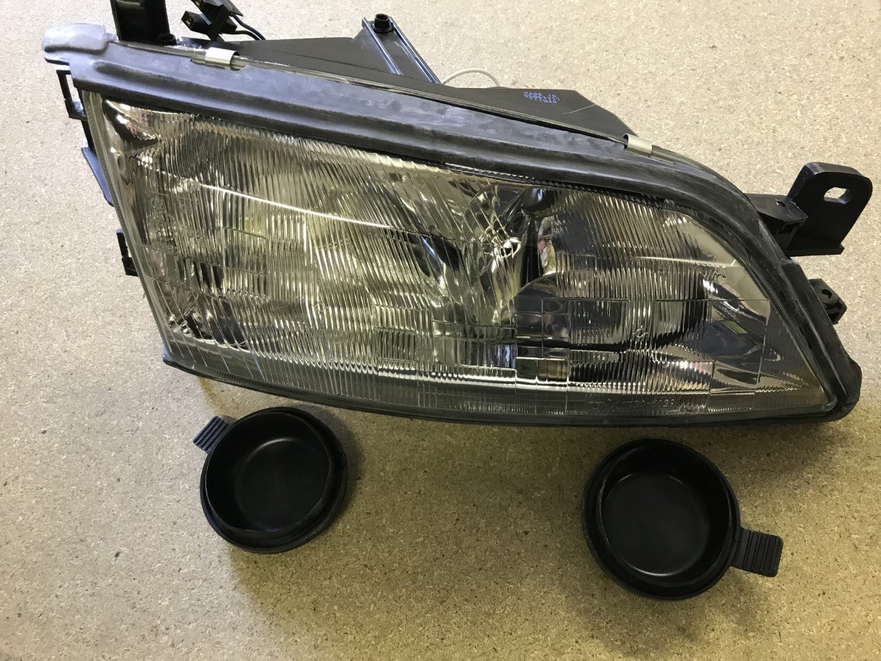 Headlight Lamp with Electric Motor Off Side Right Hand Vectra B 205029082B