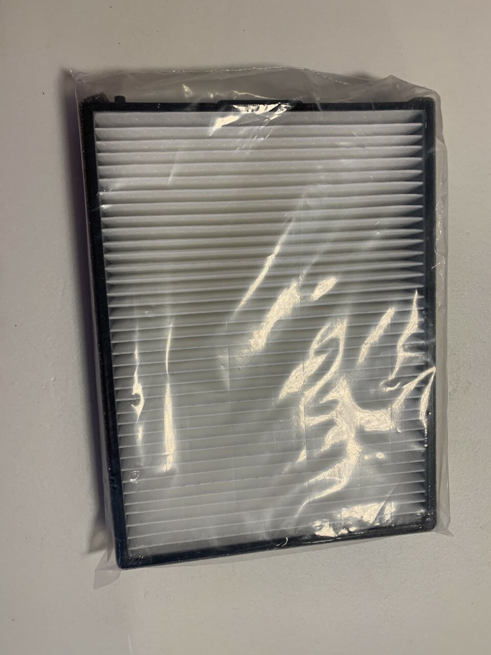 Hyundai Santa Fe Sonata Trajet XG Kia Magentis Sorento  EKF227 Cabin Filter