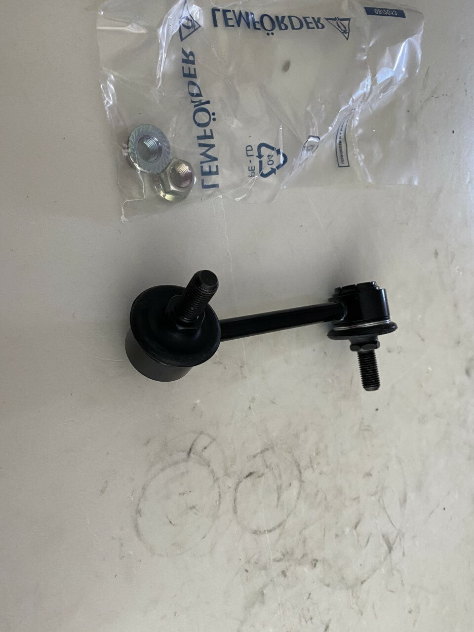 Lemforder 3448301 Stabilizer Link Drop Link Arm fits Hyundai