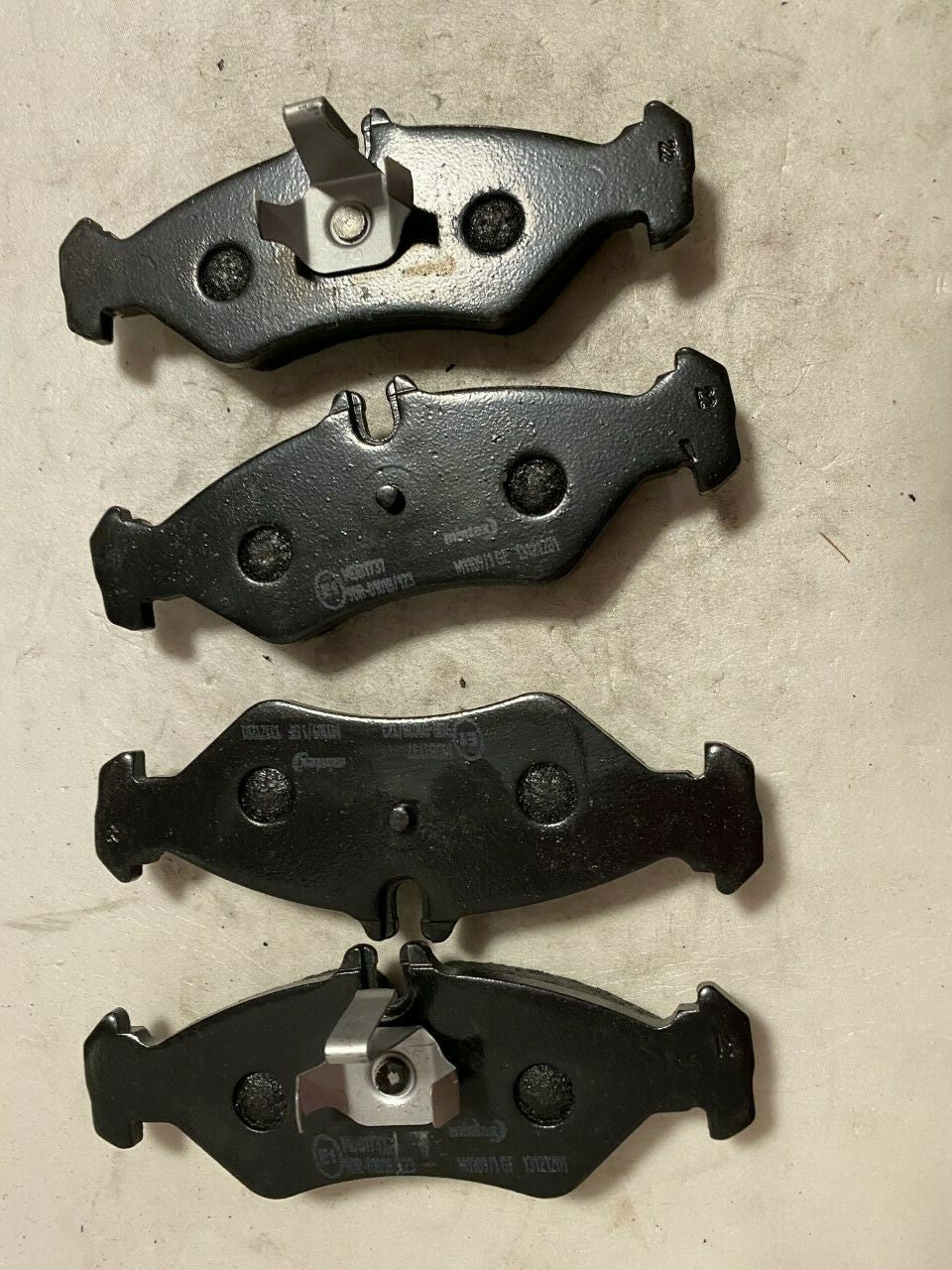 Mintex MDB1737 Rear Brake Pad Set