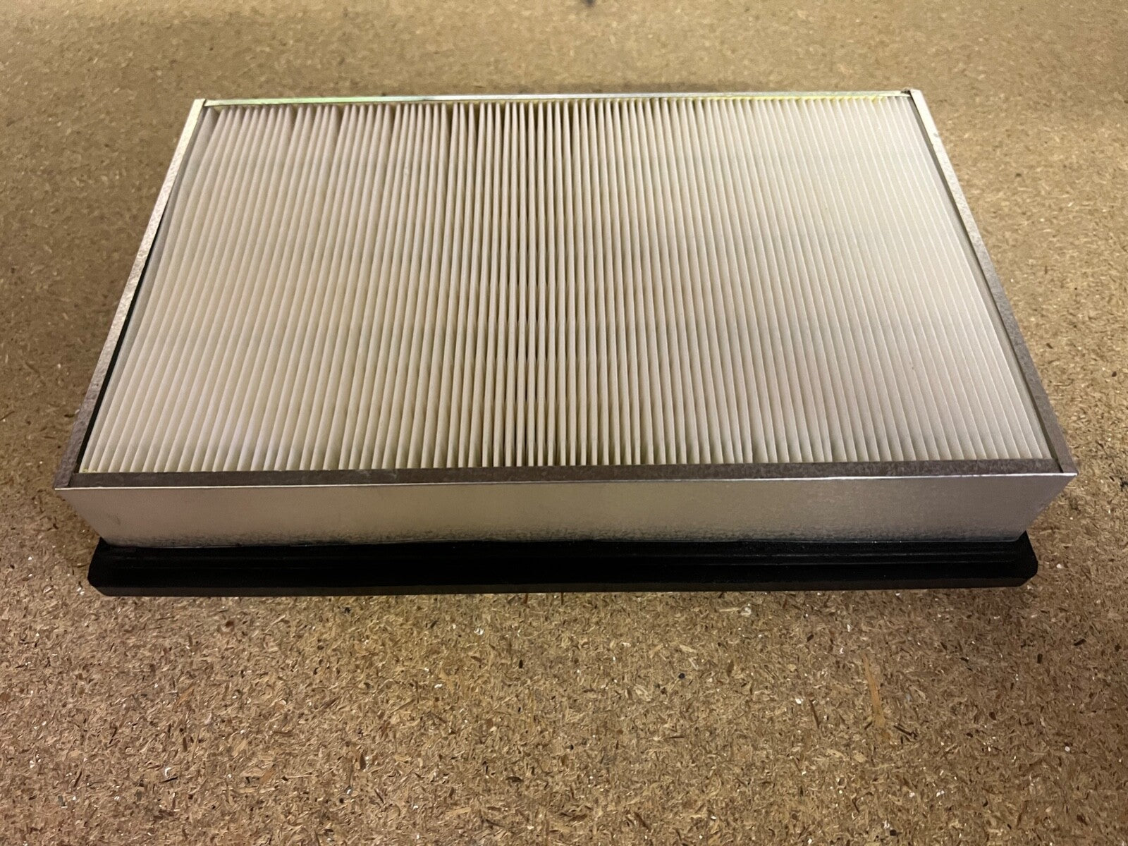 QH QFA0644 QH Air Filter fits Kia Sedona