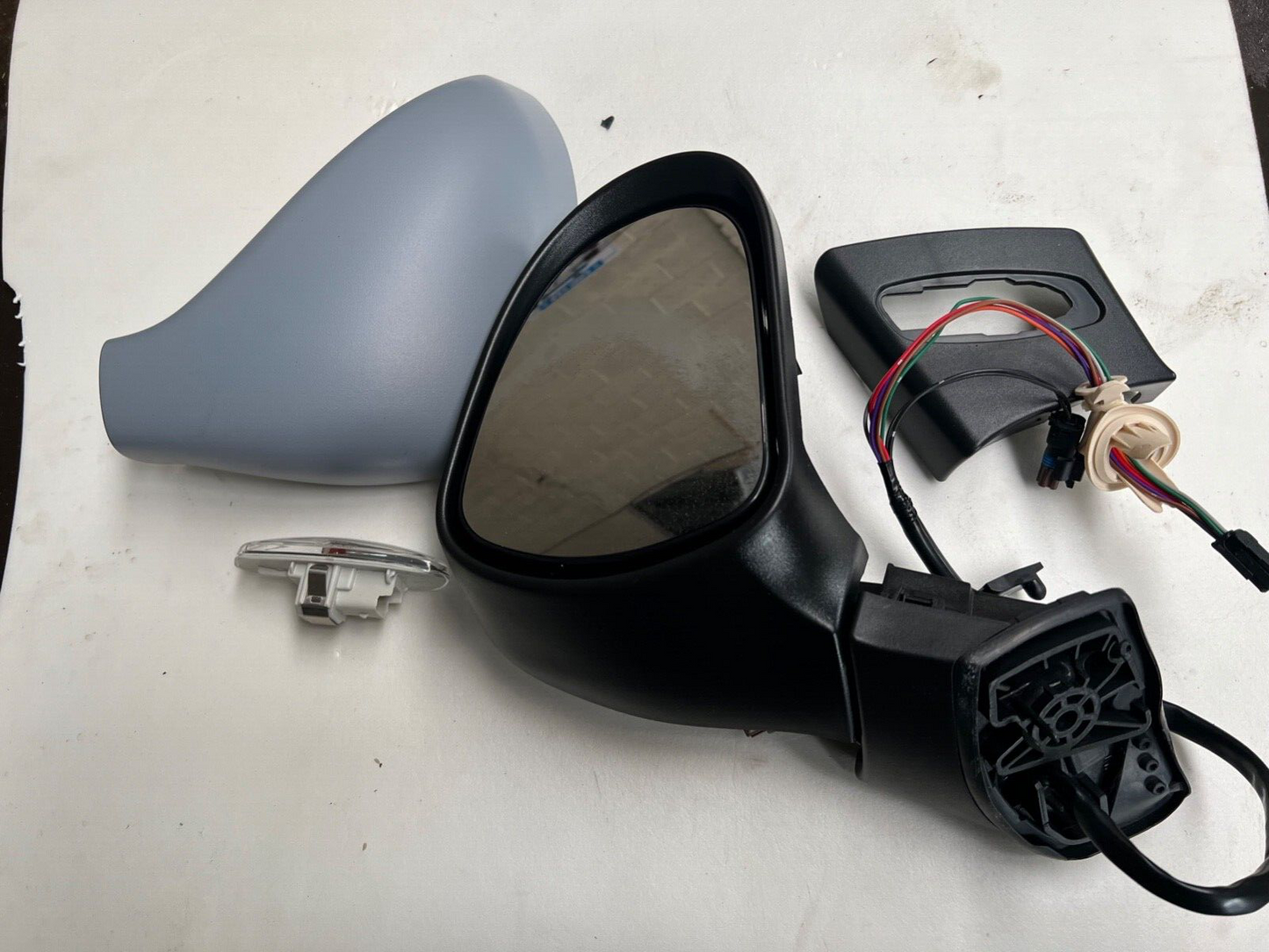 Macht 388-PGD153TPSL Off Side RH Wing Mirror fits Peugeot 308
