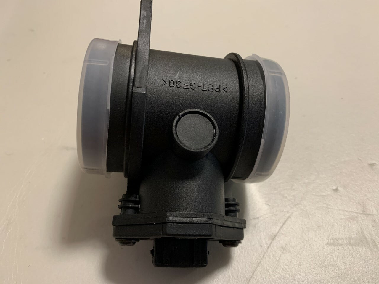 Fuel Parts MAFS019 Air Flow Meter fits Renault Volvo