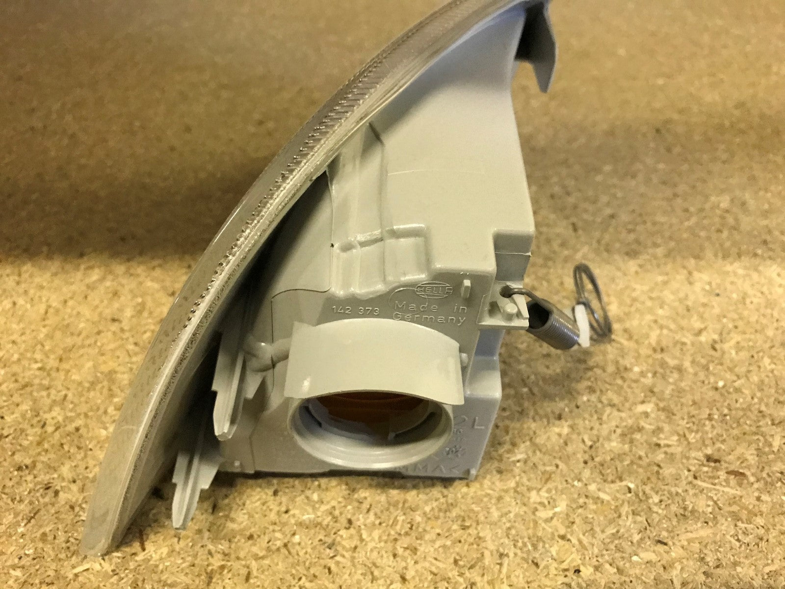 Front Left Hand Indicator Light Lamp Fiat Punto 93-00 Hella 2BA006749-051