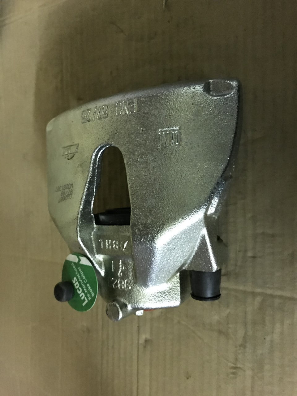 Brake Caliper Front Off Side Saab 93- 98-02 Cabriolet Coupe 98-03 9-5 133880361