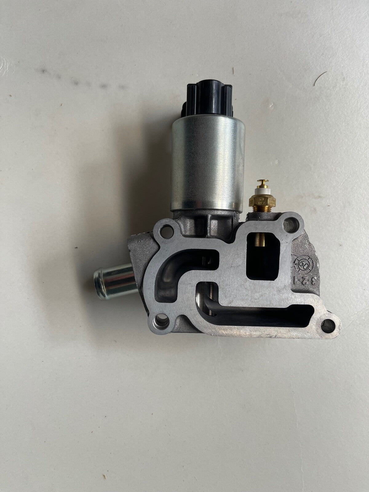 Delphi EG10287-12B1 EGR Valve fits Vauxhall