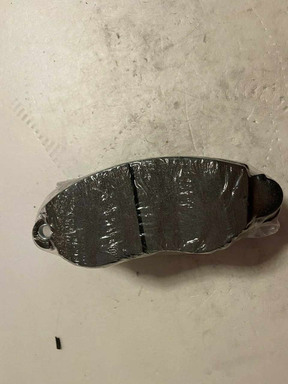 Solid Auto Q104030 Front Brake Pad Set