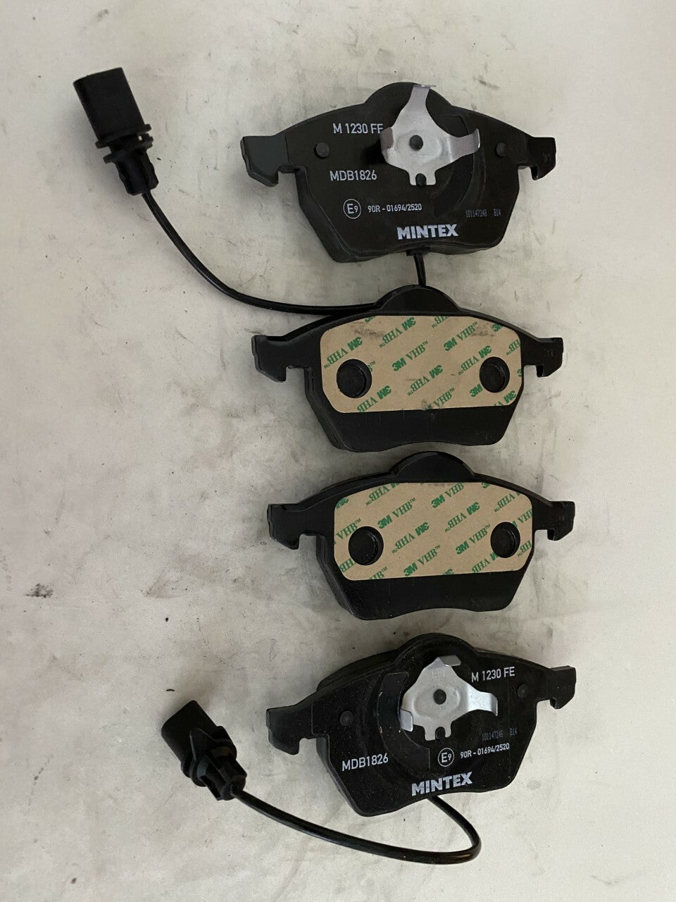 Mintex MDB1826 Front Brake Pad Set fits VW Volkswagon Audi