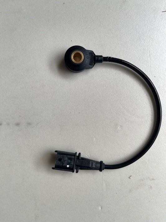 Bosch 0261231196 Knock Sensor fits Mitsubishi