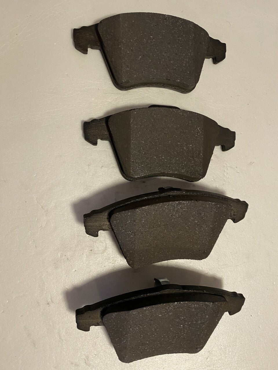 Bosch 0986494203 Front Brake Pad Set