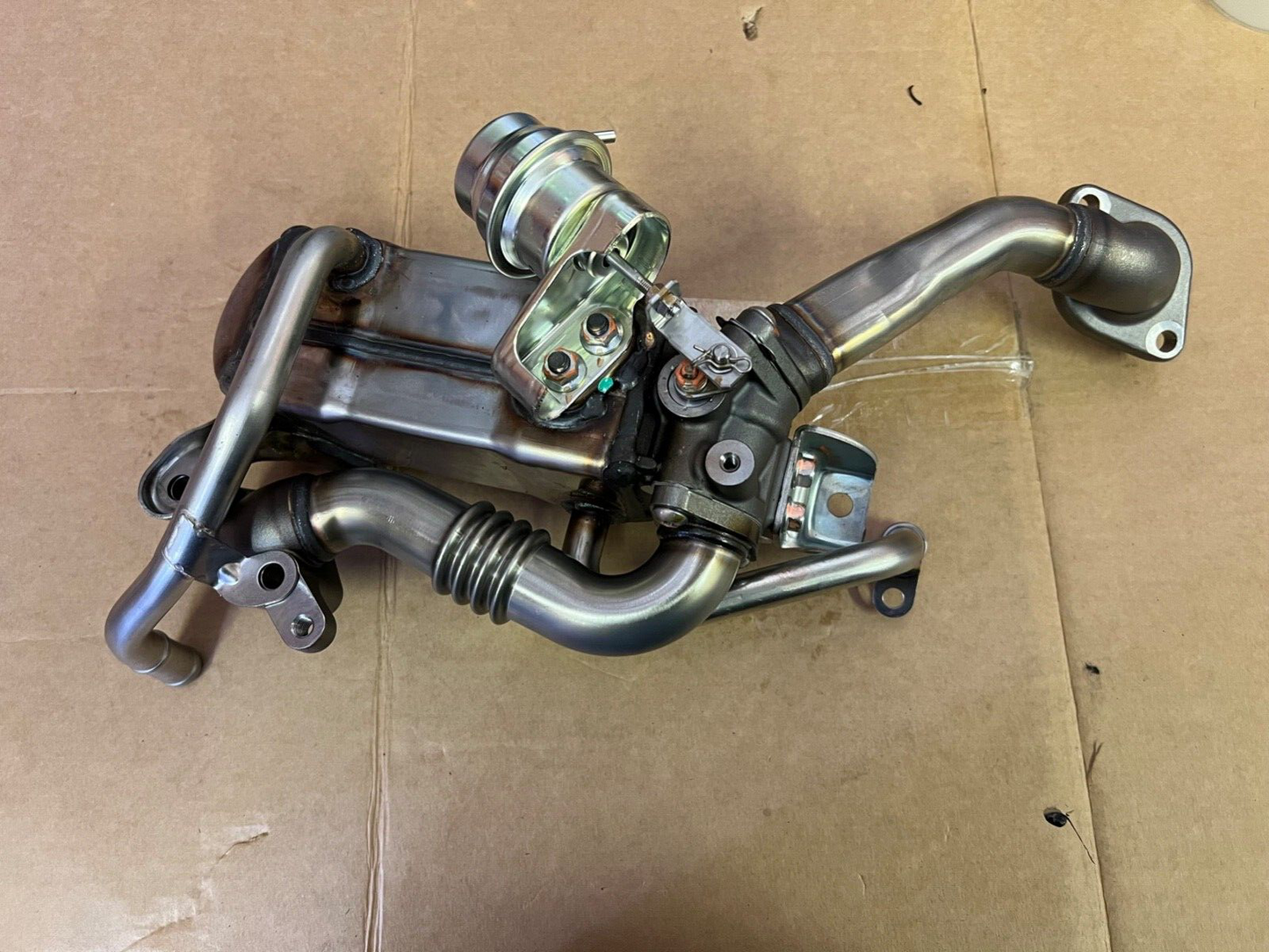 Genuine New Vauxhall Astra J 1.7 DIESEL EGR COOLER 98073074 95523782