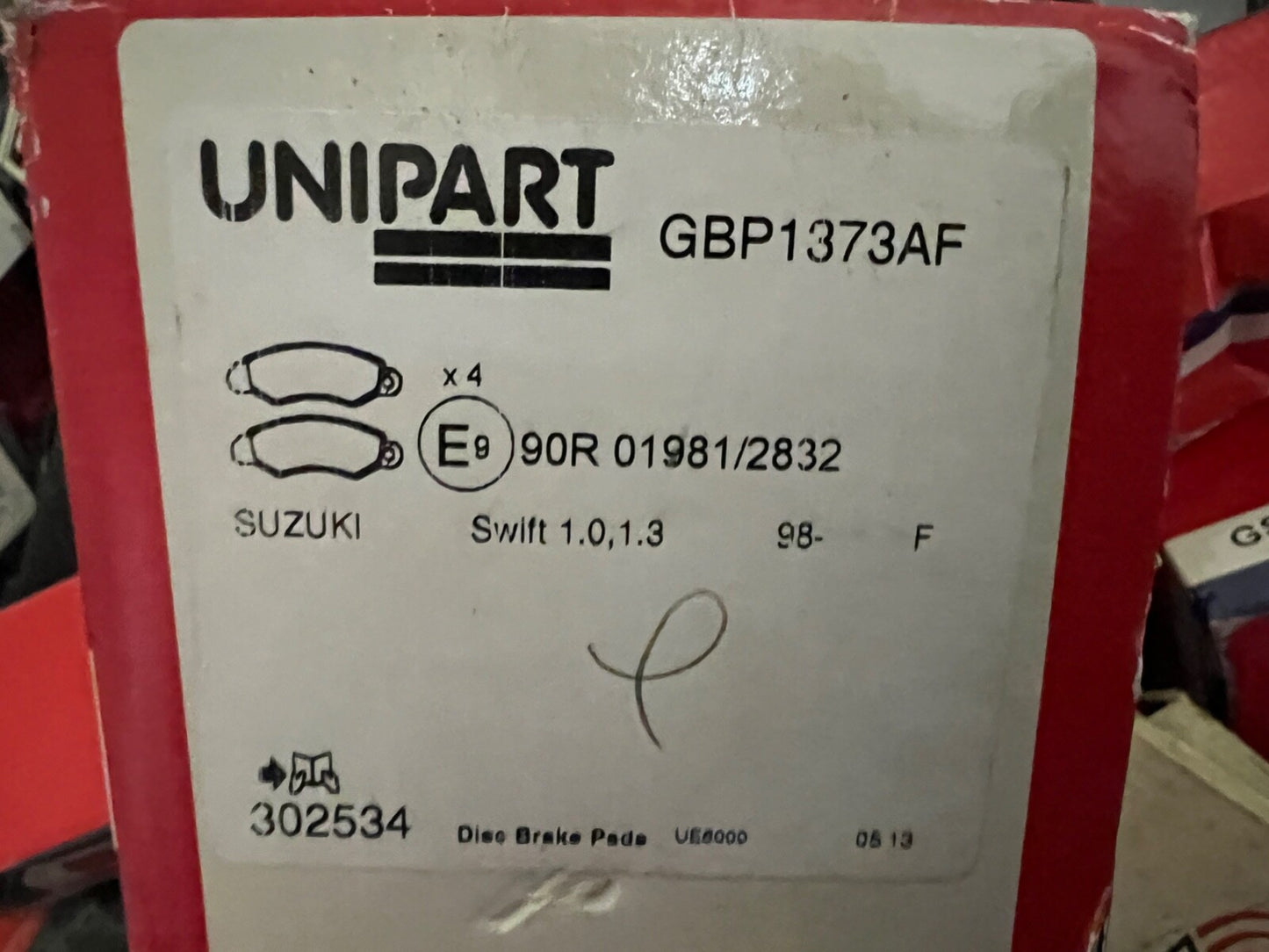 Front Brake Pads fits Suzuki Swift 1.0 1.3 1998-onwards Unipart GBP1373AF