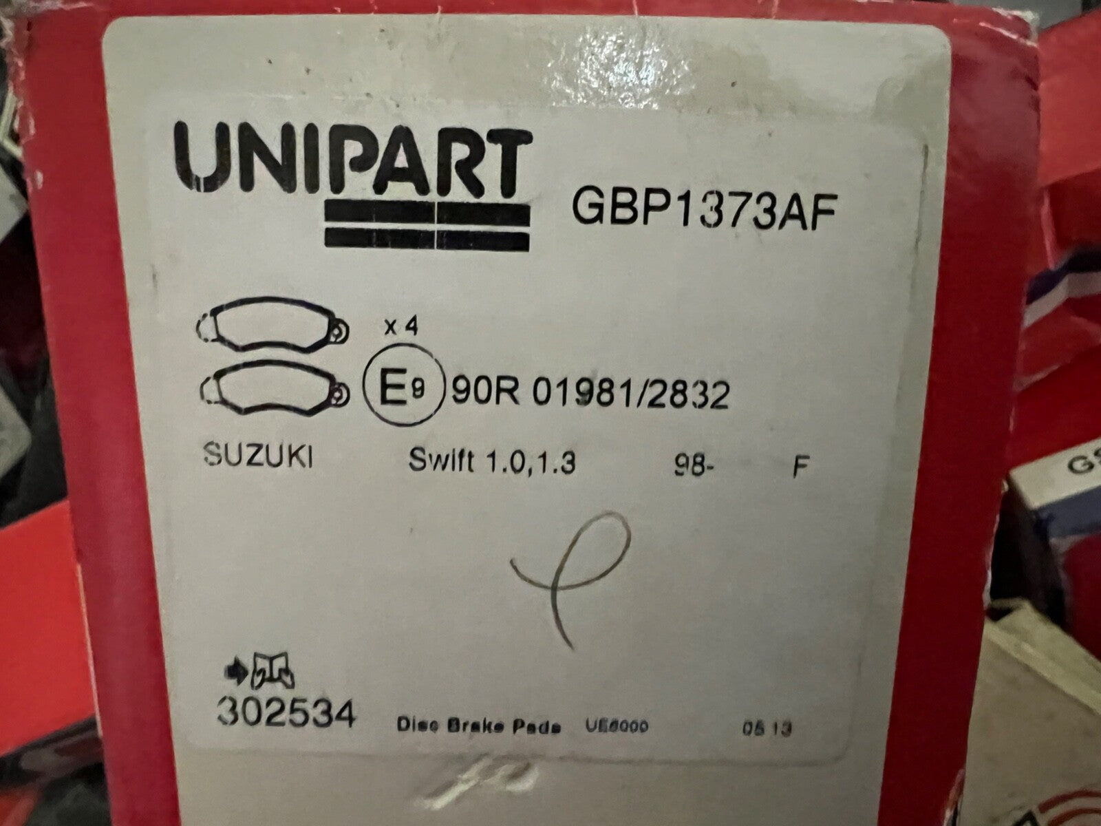 Front Brake Pads fits Suzuki Swift 1.0 1.3 1998-onwards Unipart GBP1373AF