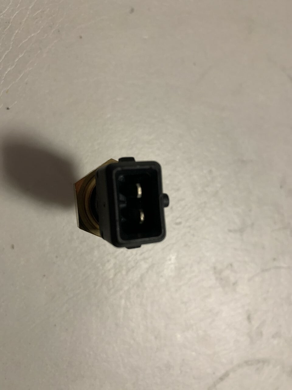 Fuel Parts WS1161 Coolant Temperature Transmitter Sensor