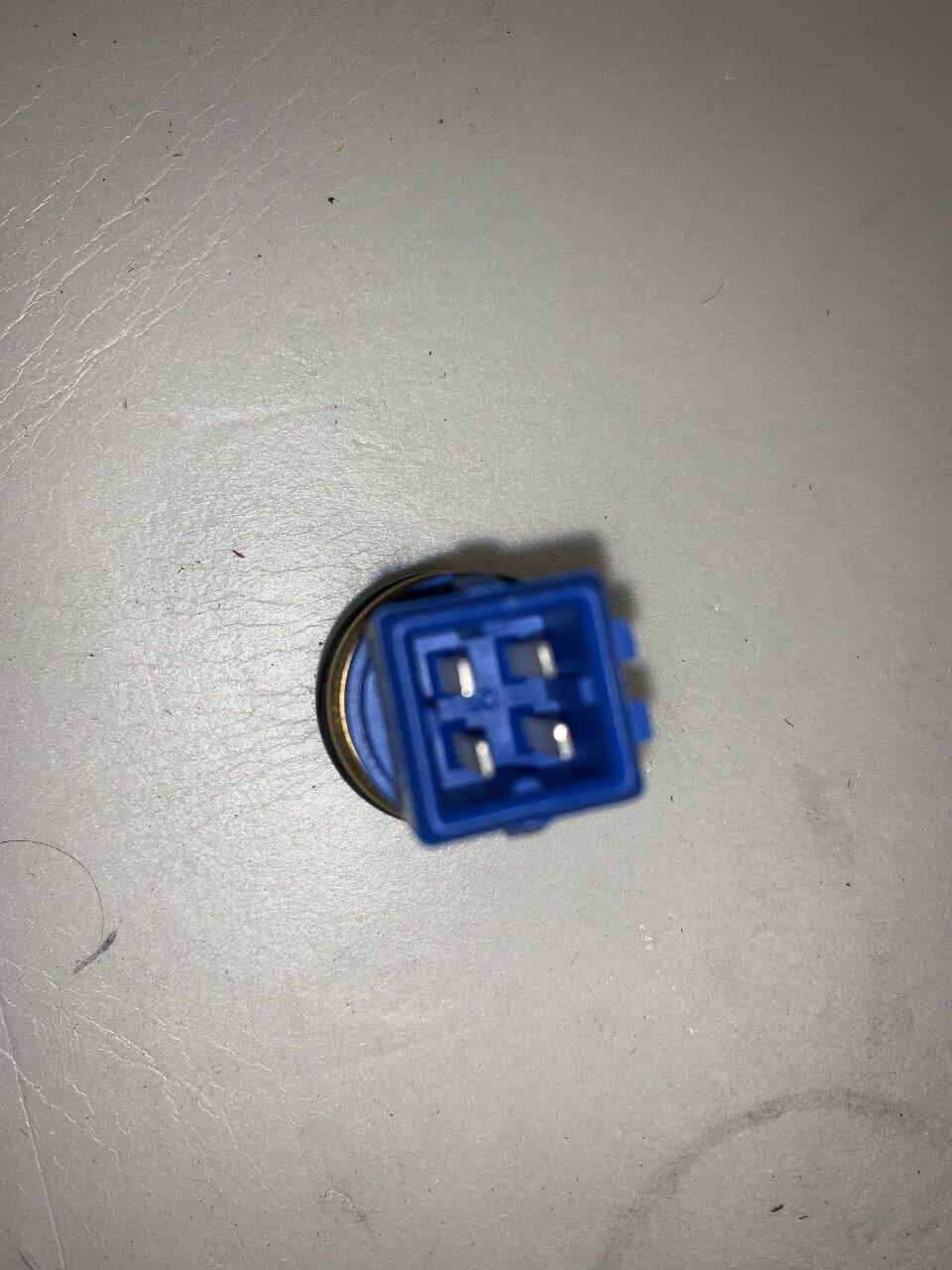 Fuel Parts WS1106 Coolant Temperature Transmitter Sensor