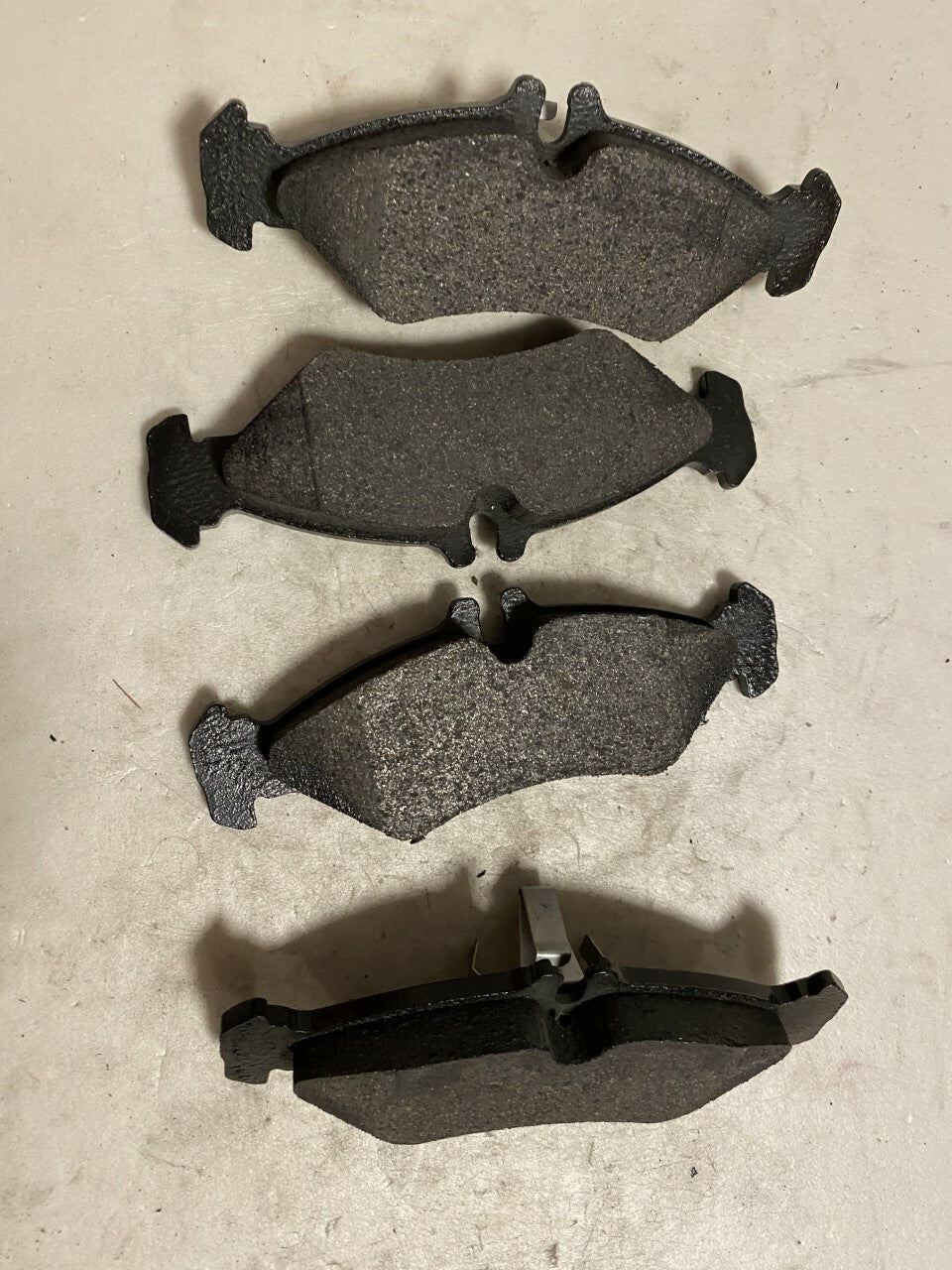 Mintex MDB1737 Rear Brake Pad Set