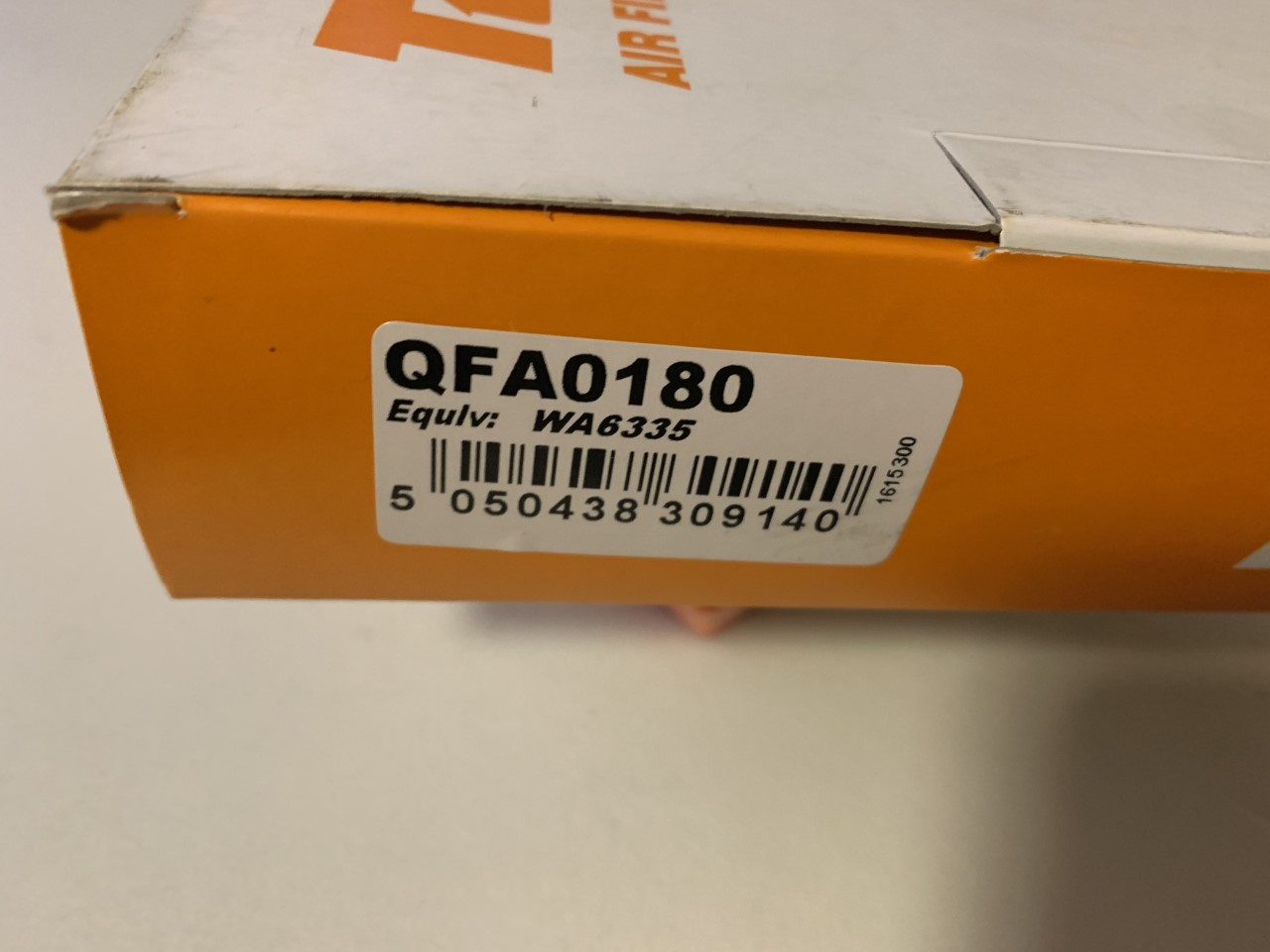 Ford  TJ Filters QFA0180 WA6335 Air Filter