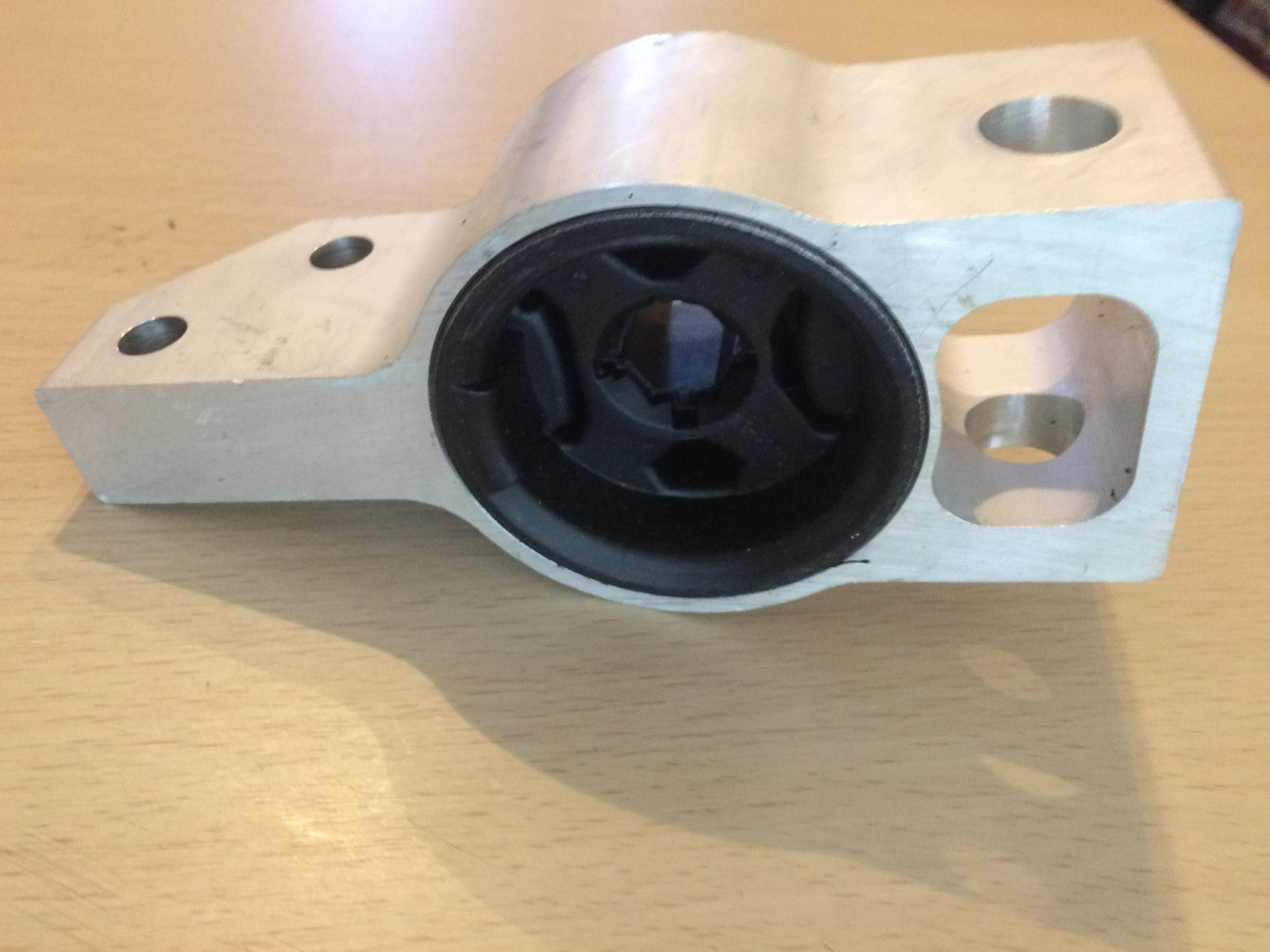 Control Arm Bush VW Volkswagen Audi GSV3077 Unipart **NEW**