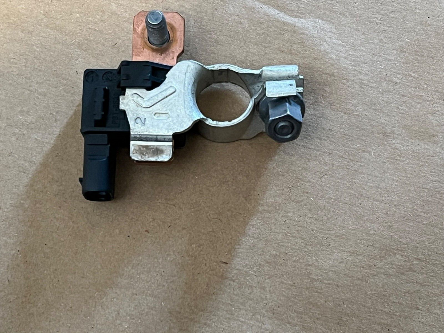 Genuine Vauxhall GM 13517335 Battery Monitoring Negative Terminal fits Insignia