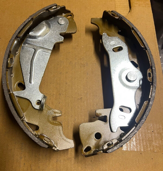 Pagid H1790 Rear Brake Shoe Set fits Hyundai