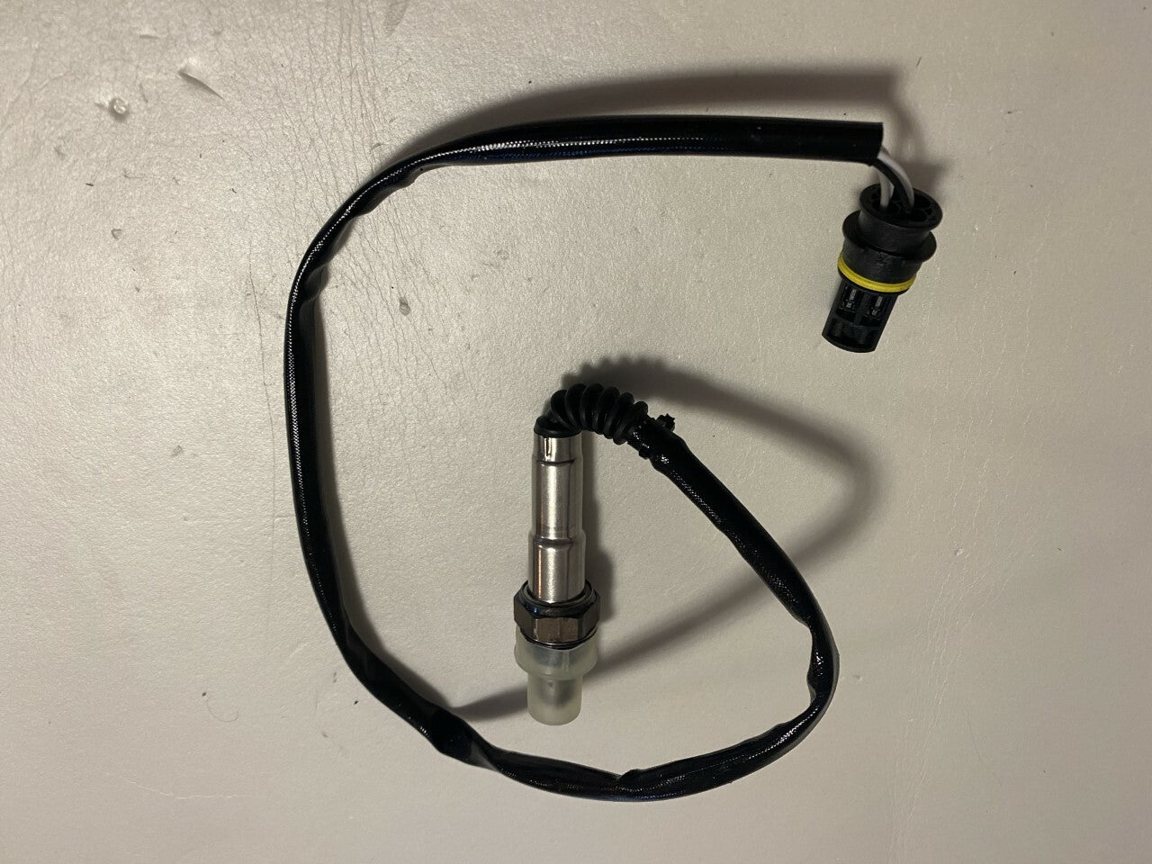 Fuel Parts LB1455 Lambda Sensor Oxygen o2 Sensor fits Chrysler Mercedes Benz