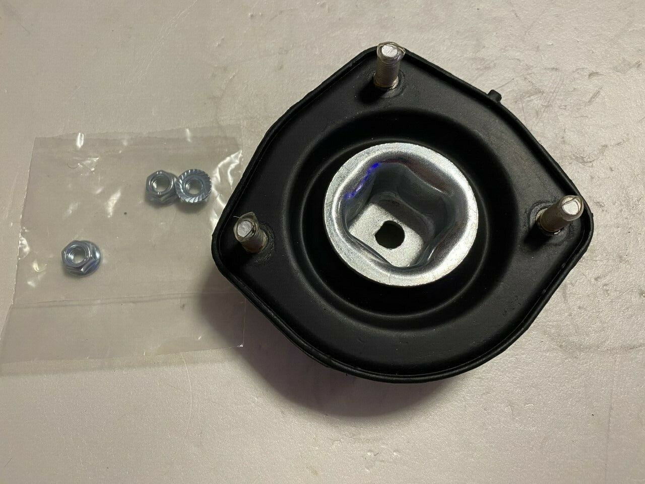 Lemforder 2933101 Bush-Mounting Top Suspension Mount fits Hyundai Kia