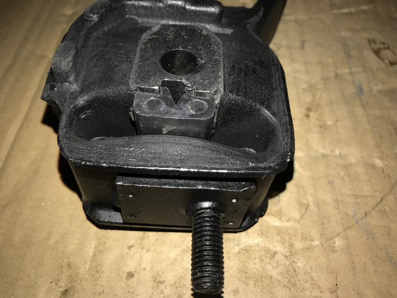 Engine Mount Ford Escort 84-00 Ford Orion 84-93 Mapco 33604