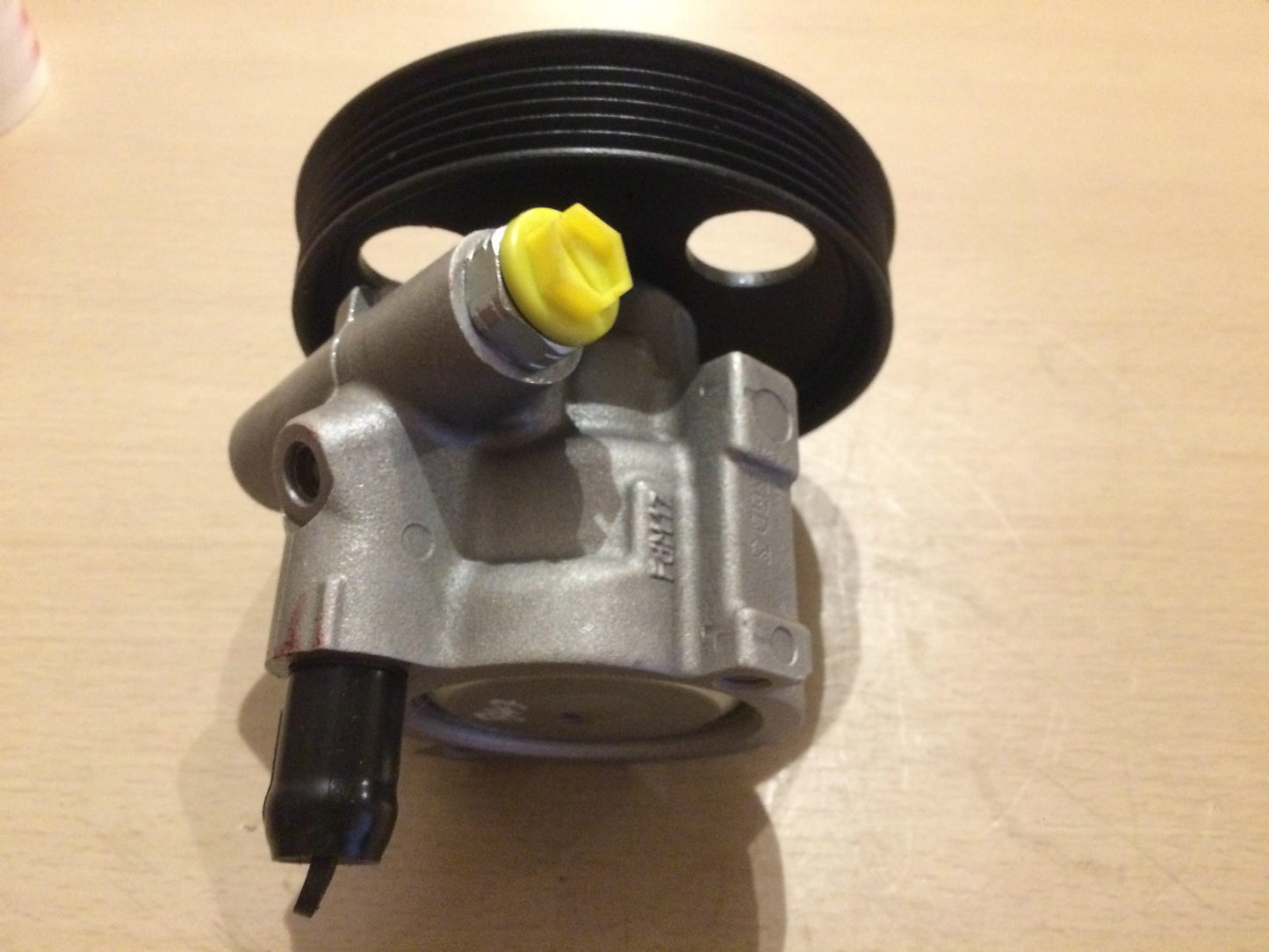 Power Steering Pump Nissan Kubistar Renault Clio Kangoo Megane Scenic PUM847