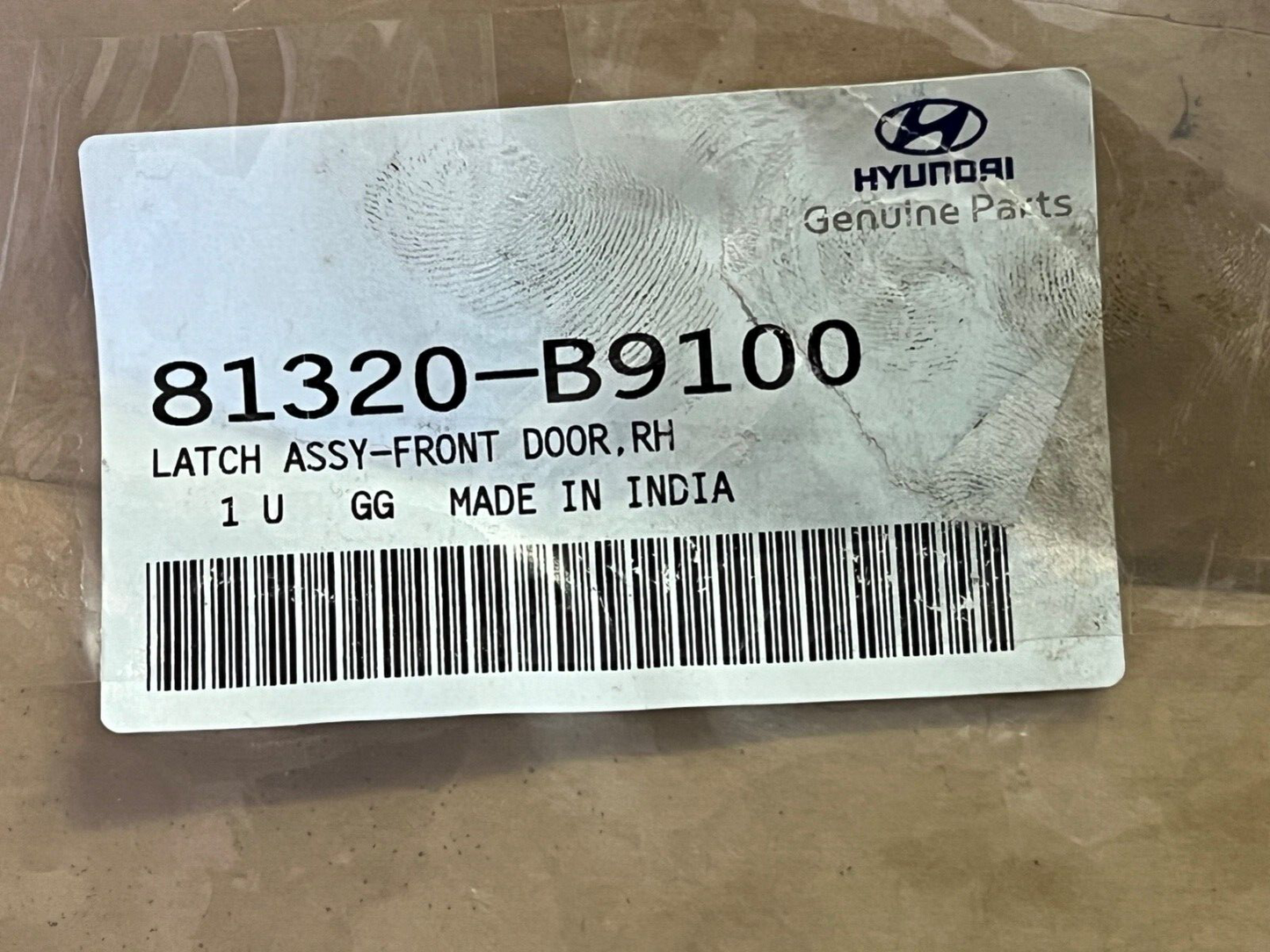 81320-B9100 Genuine Hyundai NEW Off Side Front Door Latch Mechanism