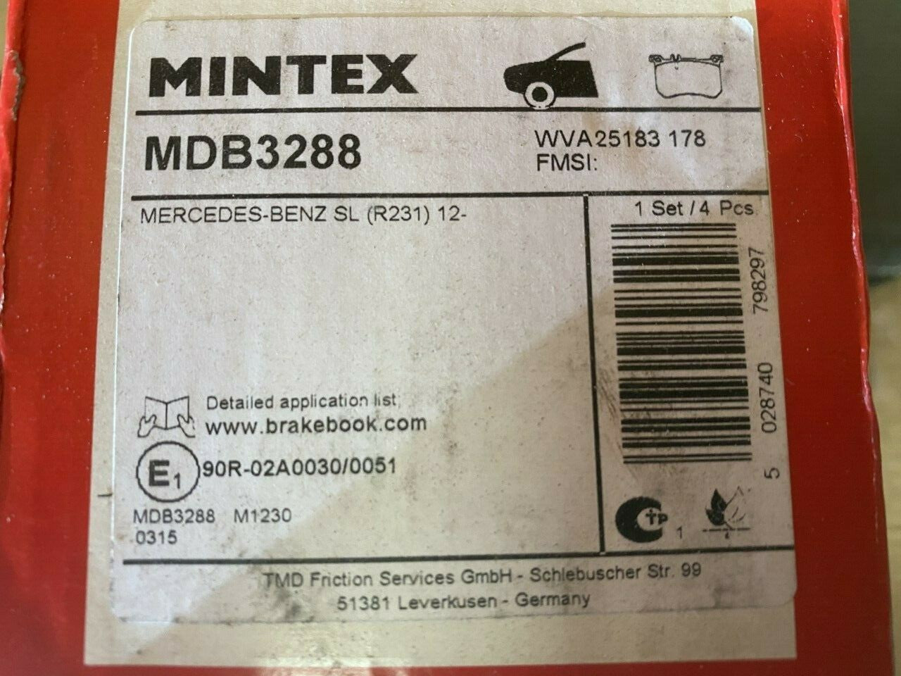 Mintex MDB3288 Front Brake Pad Set fits Mercedes