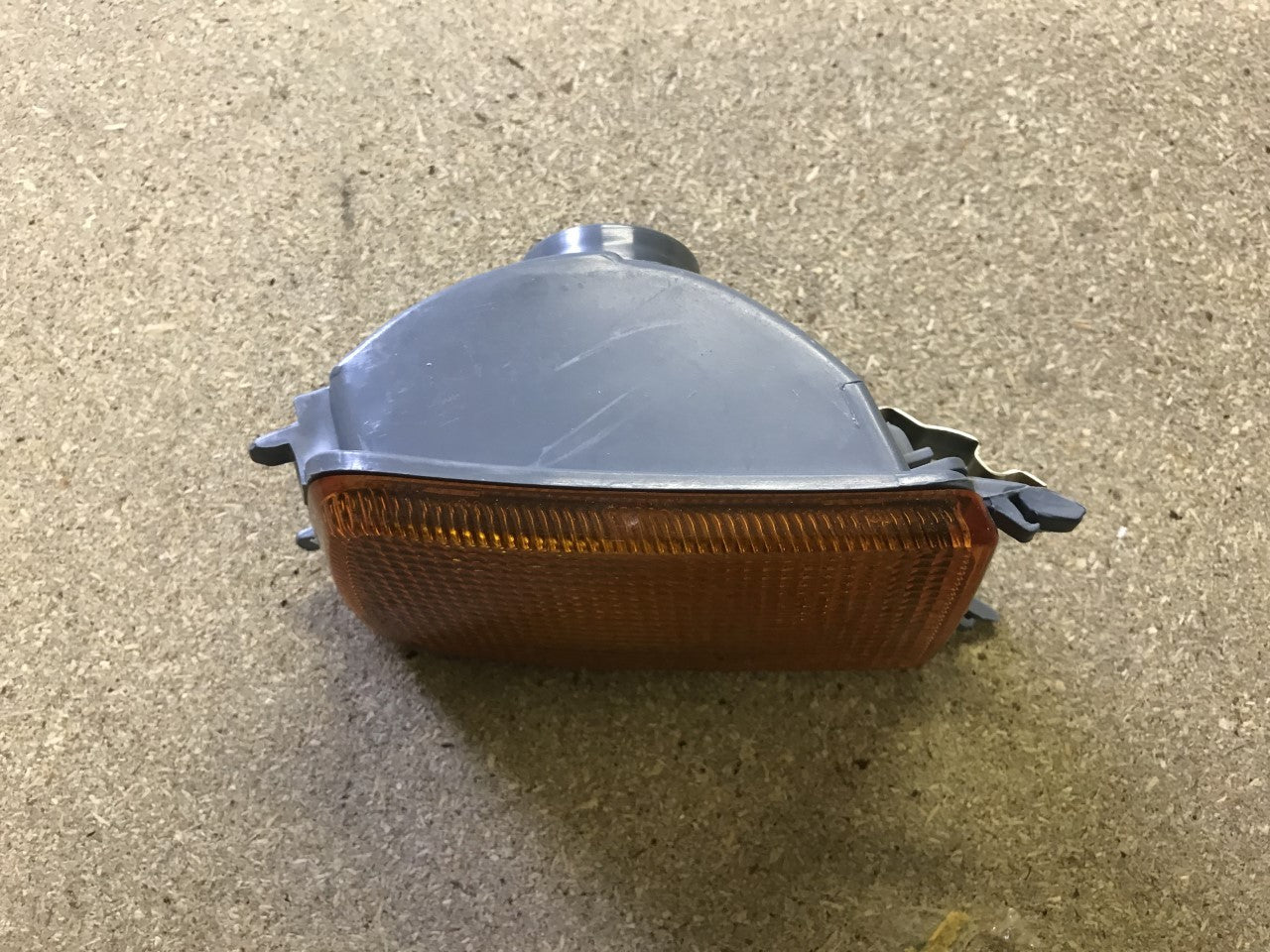 Front Bumper Indicator Light Lamp Near Side Left VW Golf 1991-1998 20457122