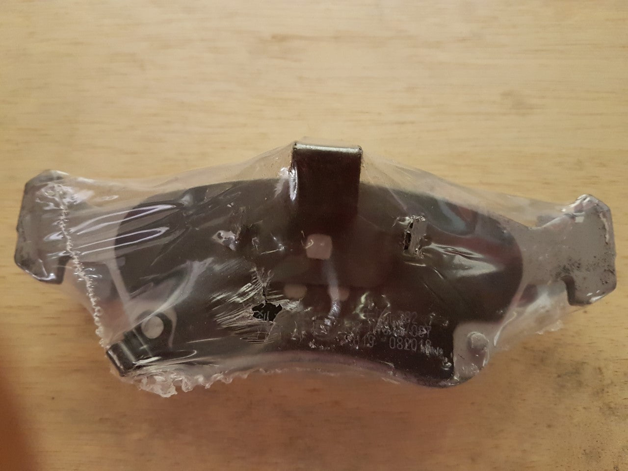 Front Brake Pads Toyota Avensis / Hatchback 97-03 97 98 99 00 01 02 03 50-02-82