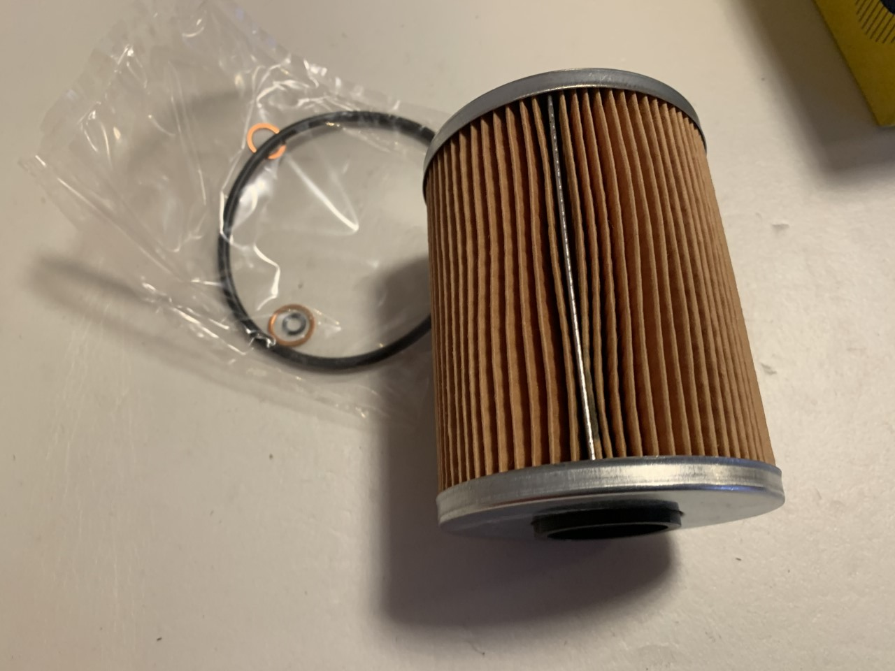 Comline EOF014 Oil Filter