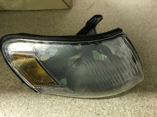 Corner Indicator Lamp Off Side Right Hand Side Toyota Corolla 1992-94 212-1561RA