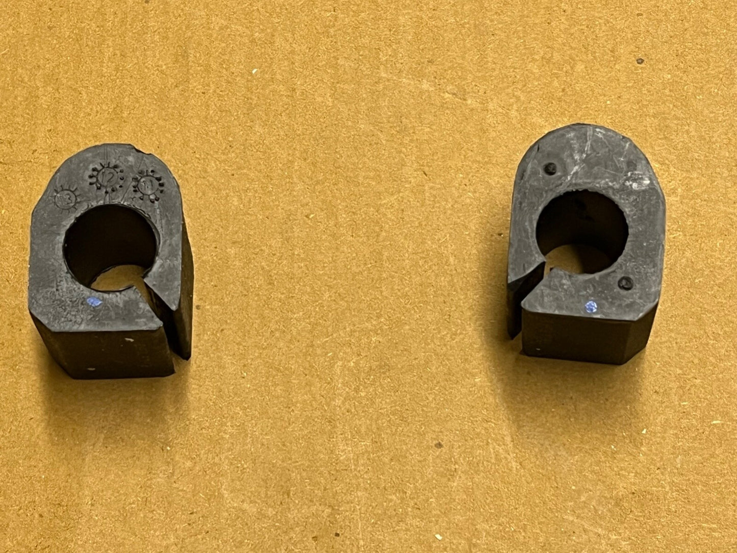 QH EMB2615 Inner Anti Roll Bar Stabilizer Bushing Kit fits Nissan Renault