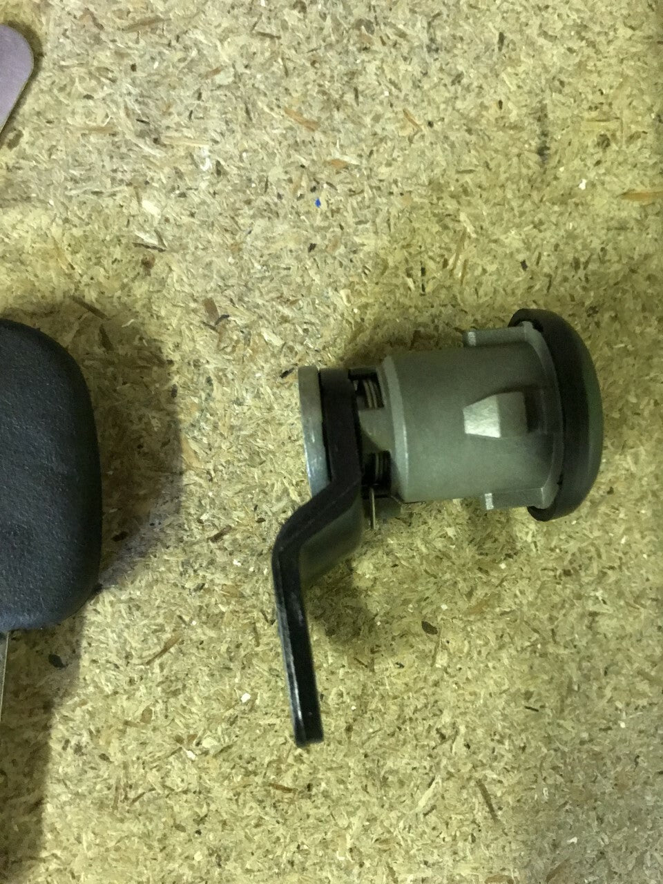 Daewoo Nexia Off Side Right Hand Door Lock Barrel & Keys S6460005