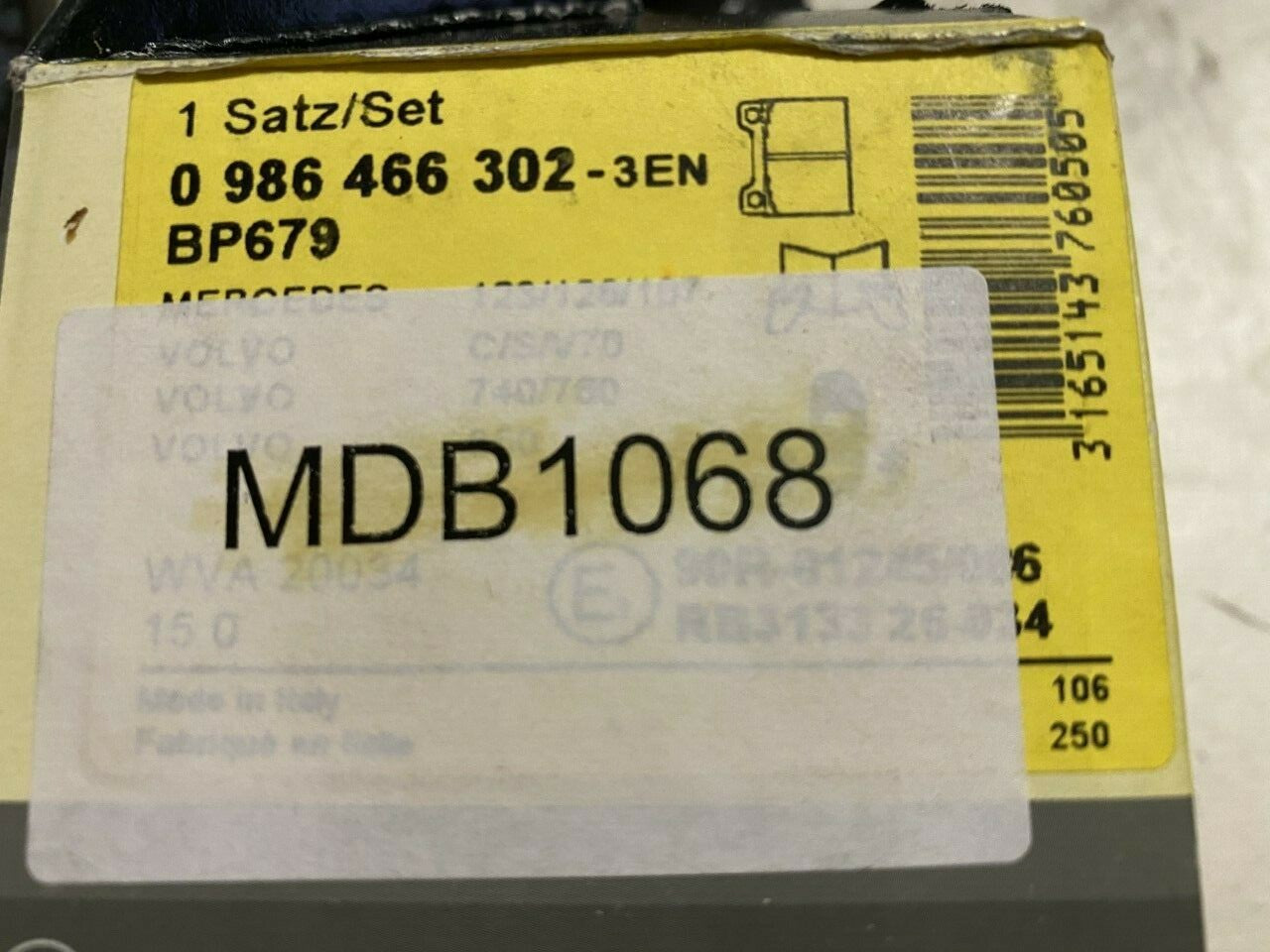Bosch 0986466302 Brake Pad Set