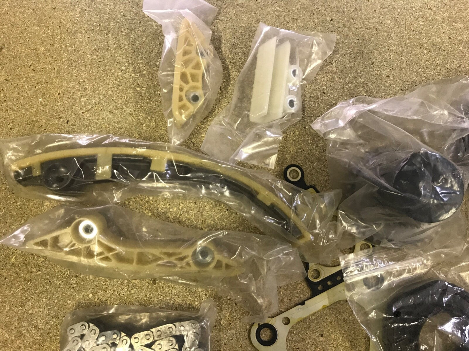 Starline 352930020 LTCK640047 Timing Chain Kit fits Ford Jaguar LDV 2005-2018