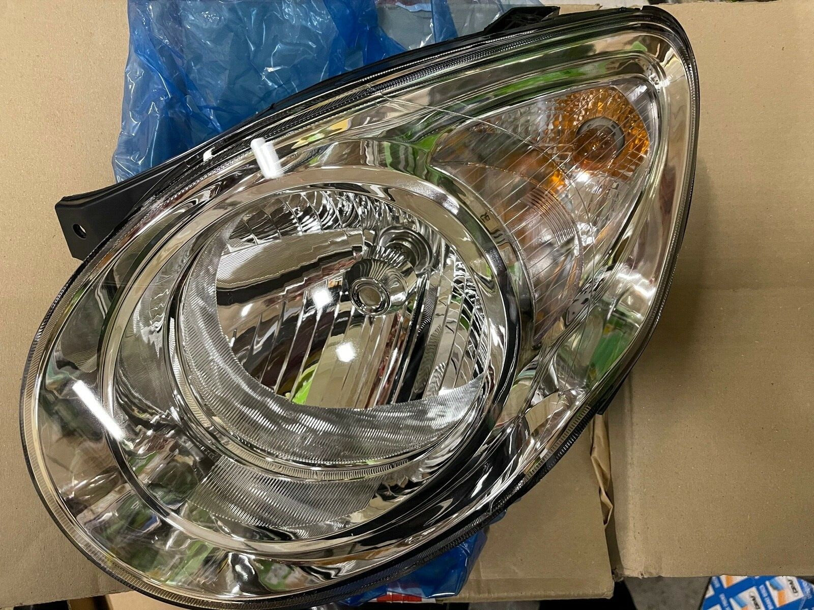 9210107530 Genuine Kia Picanto Near Side Passenger Side Headlight Lamp
