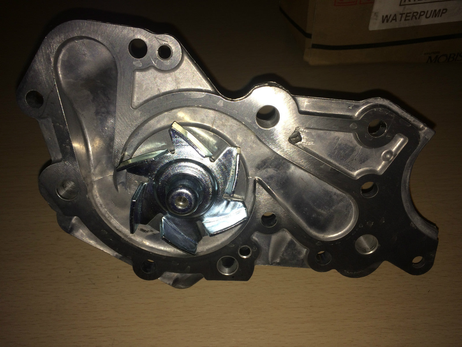 Water Pump Kia Sedona Carnival Magentis Hyundai Santa Fe K123010 Genuine Part OE
