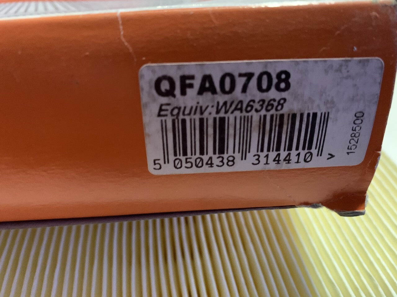Mitsubishi  Volvo  TJ Filters QFA0708 WA6368 Air Filter